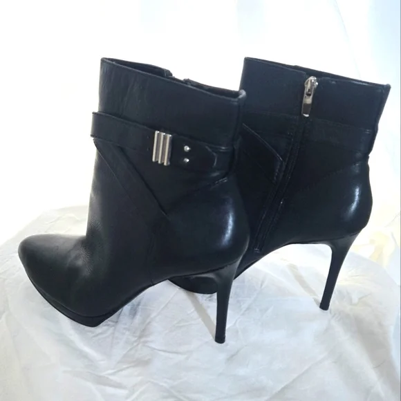 Enzo Angiolini Leather Booties NWOB ❤️ - Picture 6 of 16
